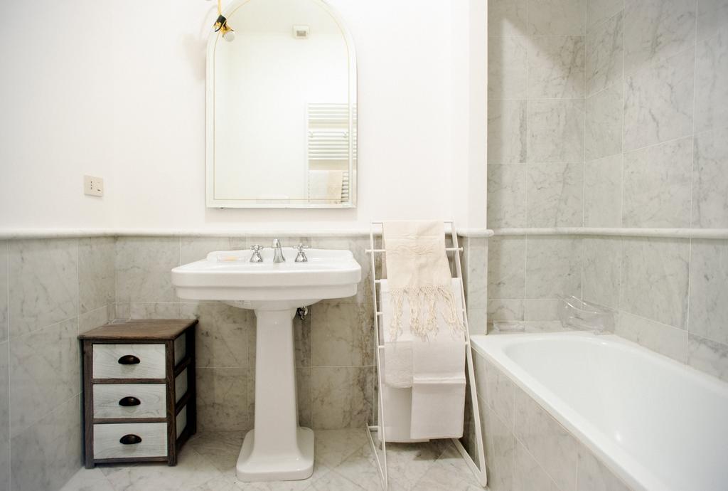 S.Andrea Apartment Roma Phòng bức ảnh
